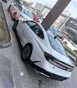 هیۆندای ازێرا